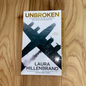 unbroken BOOK by laura hillenbrand